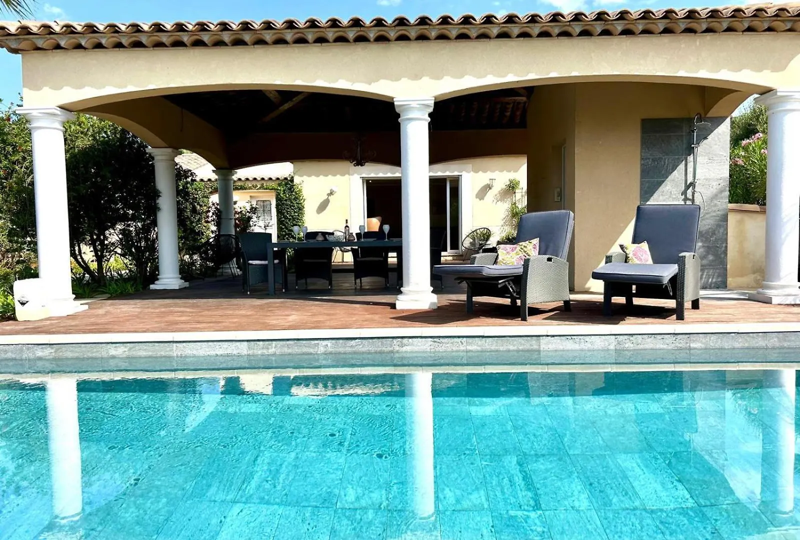 Villa Lavyn Grimaud 0*,  France